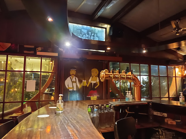 Comentarii opinii despre Ερωτηματικό - Μπυραρία Εστιατόριο