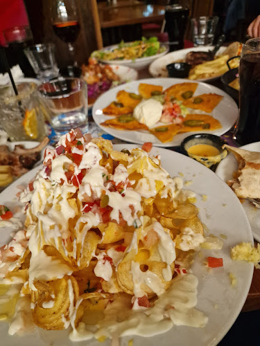 TGI Fridays Μαρίνα Φλοίσβου - Γαστρονομία και φιλοξενία