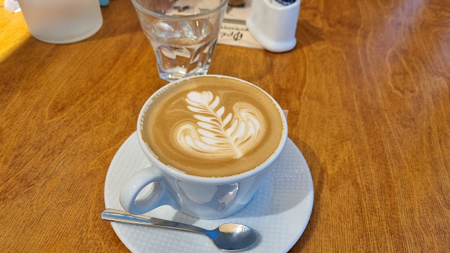 Comentarii opinii despre BABEL Cafe-Bar-restaurant