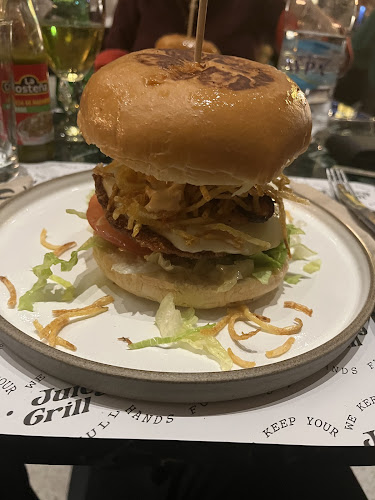 Opinii despre Juicy Grill Athens în Χολαργός - Γαστρονομία και φιλοξενία