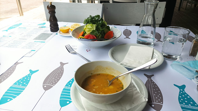 Μπαρμπουνάκι Γλυφάδα - Γαστρονομία και φιλοξενία