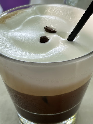 Best Friends - Γαστρονομία και φιλοξενία