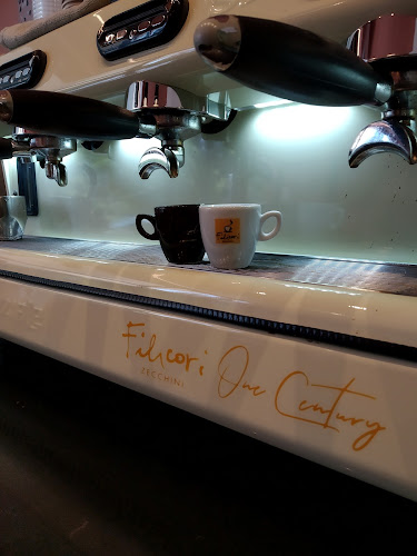 Καφές και σνακ Vivo - Τρίπολη