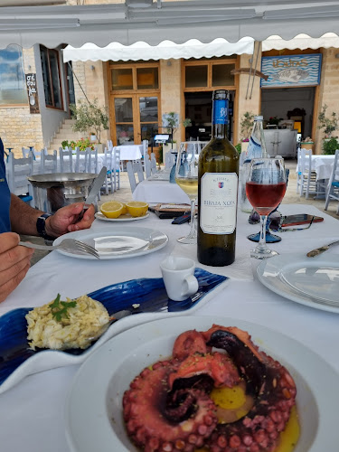 Opinii despre Nontas Fish Restaurant Aegina în Πέρδικα - Γαστρονομία και φιλοξενία