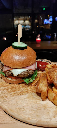 Comentarii opinii despre Wise