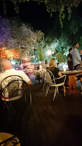 Platanos Restaurant - Γαστρονομία και φιλοξενία