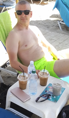 Λεωφ. Νίκης 31, Νέα Καλλικράτεια 630 80