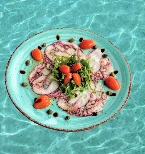 almyrikia Fish Tavern Cafe Bar