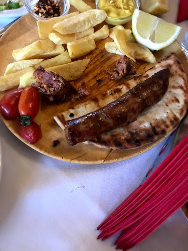 Πλατάνη 582 00