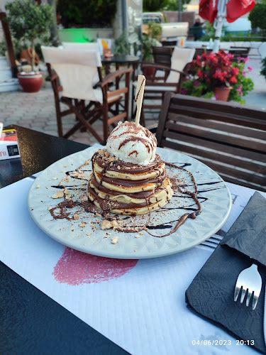 Opinii despre Crepes Chris în Χανιώτης - Γαστρονομία και φιλοξενία