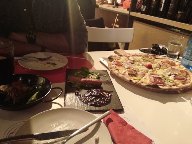 Comentarii opinii despre Famigliano