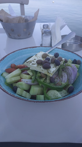 Ταβέρνα - Εστιατόριο Με Ρακί - Γαστρονομία και φιλοξενία