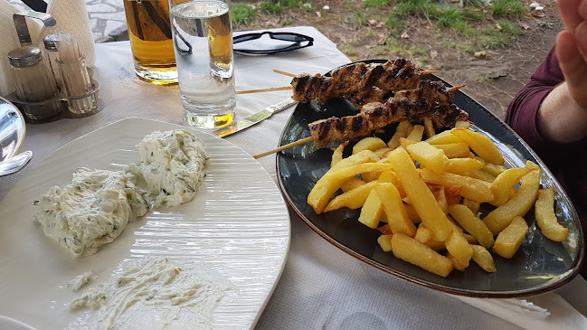 Restaurant Meteora Gkertsou Family