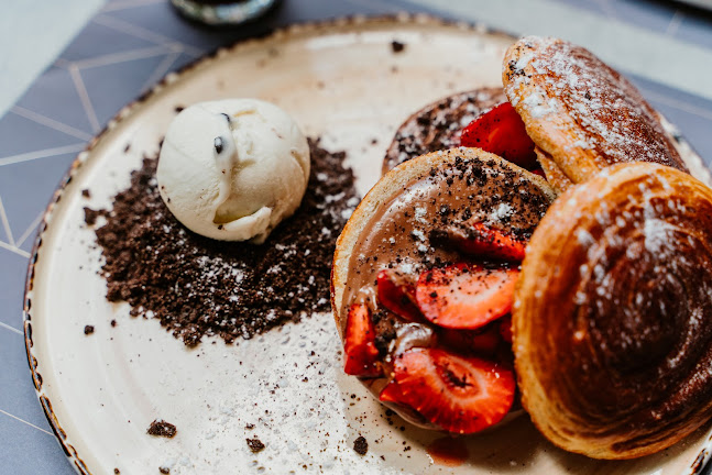 FRAOULA koozina bar - Γαστρονομία και φιλοξενία