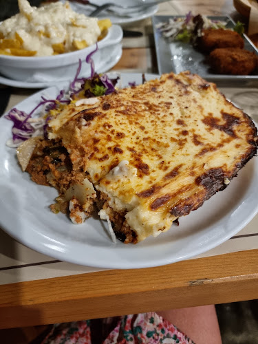 Opinii despre Το Δίχαλο Χανιά în Χανιά - Γαστρονομία και φιλοξενία