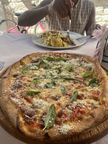 Blue Grotto - Γάιος