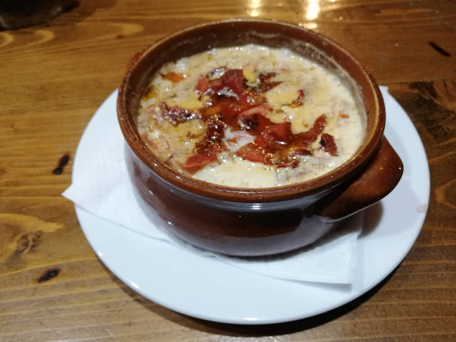 Παραδοσιακή Ταβέρνα "Η Βρεσταμίτα" - Υψηλάντης