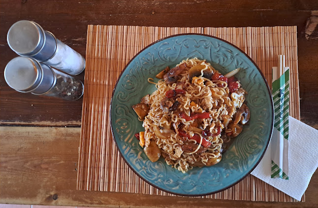 Opinii despre Στοα Καφέ Μπαρ în Λαύριο - Γαστρονομία και φιλοξενία