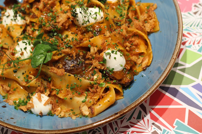 Comentarii opinii despre Papagάλλος