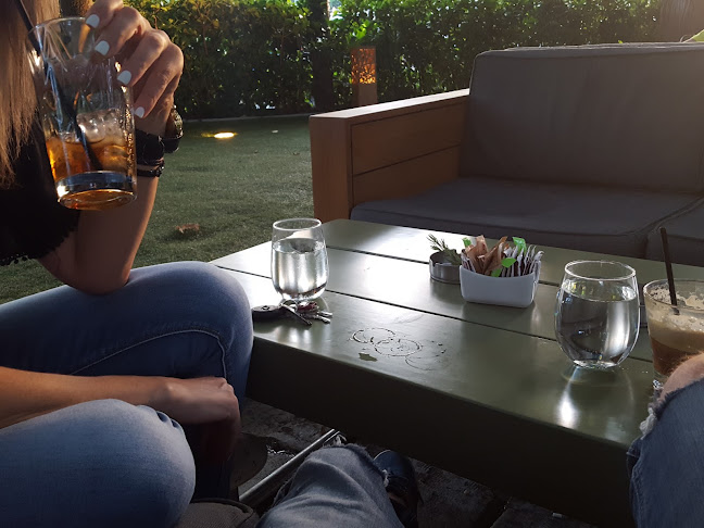 Πλ. Κωνσταντίνου Καραμανλή 349, Κηφισιά 145 63