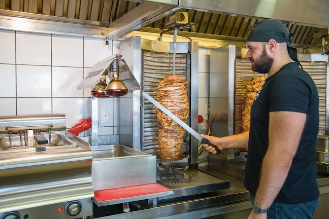 Opinii despre Οβελιστήριο - ψησταριά (Το πικάντικο) în Κίσσαμος - Γαστρονομία και φιλοξενία