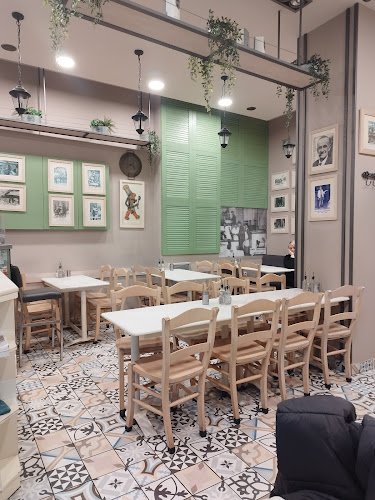 TSAROUCHAS Restaurant - Γαστρονομία και φιλοξενία