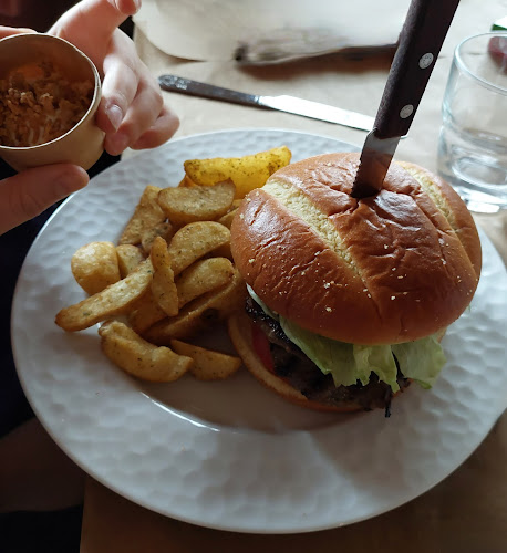 Comentarii opinii despre Στην Πόλη