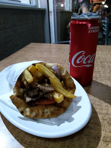 Fast Food "Τρυποκάριδος"