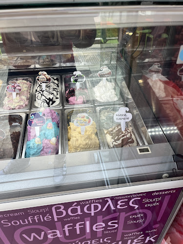 Λεωφ. Δημοκρατίας 329, Αλεξανδρούπολη 681 00