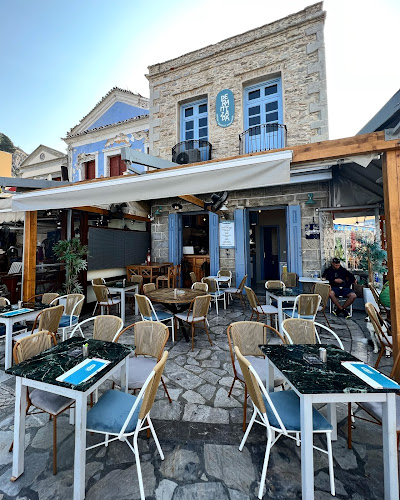 Perantzada Coffee Snacks & Cocktails