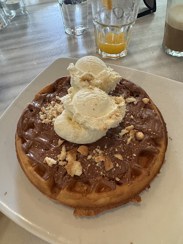 Cafe Symposium Paros