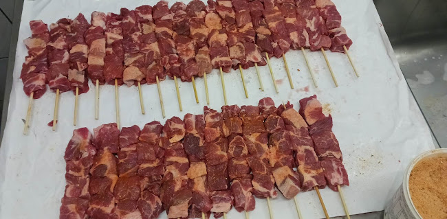 Καφέ-Οβελιστήριο Επιτέλους