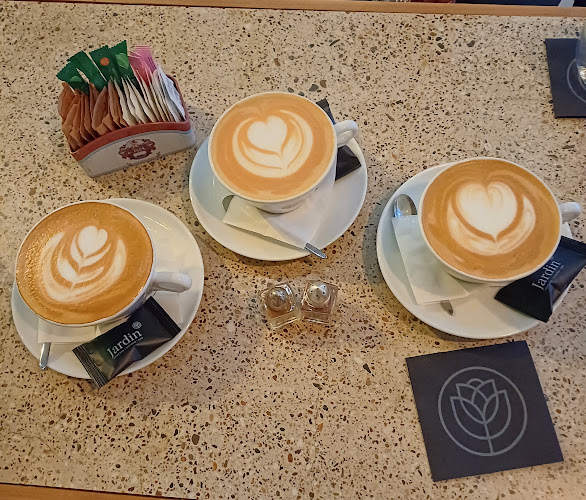 Jardin Espresso Bar