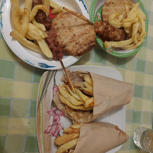 Γεύσεις ...στη λαδόκολλα - Ελευσίνα