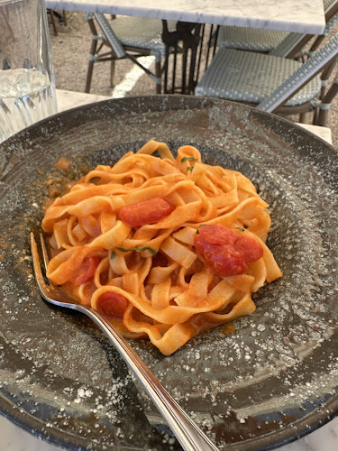 Casa Giacomo Paros - Γαστρονομία και φιλοξενία