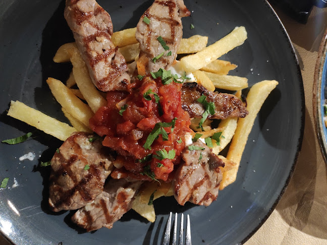 Τζιαρντίνι 2, Χαλκίδα 341 00