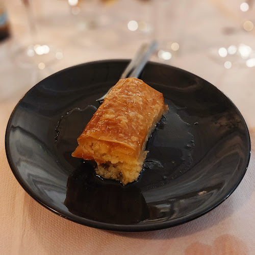 Opinii despre AROMA Traditional Tavern în Paros - Γαστρονομία και φιλοξενία