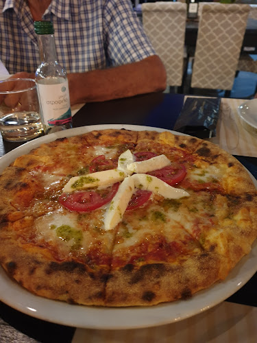 Opinii despre L Amico în Ανάβυσσος - Γαστρονομία και φιλοξενία