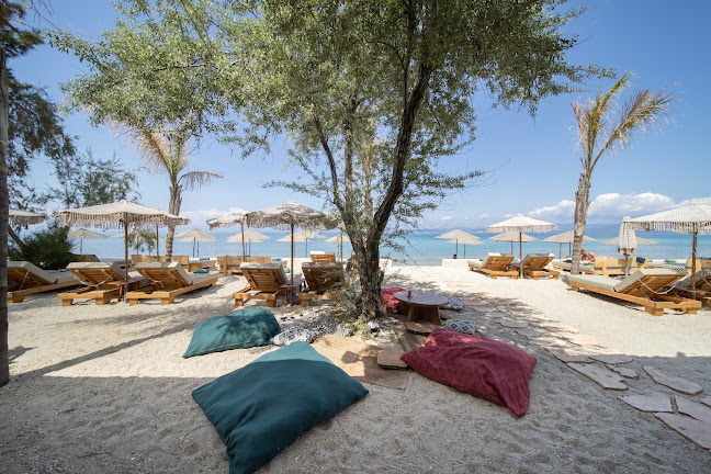 Comentarii opinii despre Octo Sea Side Restaurant