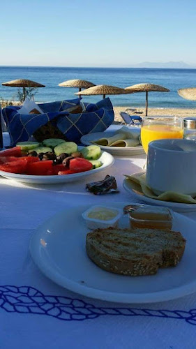 APHRODITE TAVERNA-STUDIOS