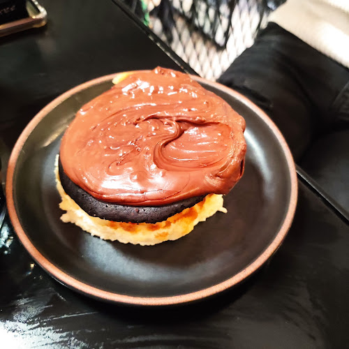 Opinii despre The Underdog® Flagship Store Thissio în Αθήνα - Γαστρονομία και φιλοξενία