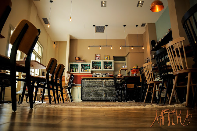 Antika Coffee Drink & Food