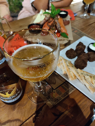 Opinii despre Libre Garden Bar în Πευκοχώρι - Γαστρονομία και φιλοξενία