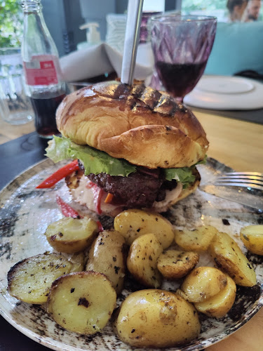 Φιλέτο restaurant - Γαστρονομία και φιλοξενία