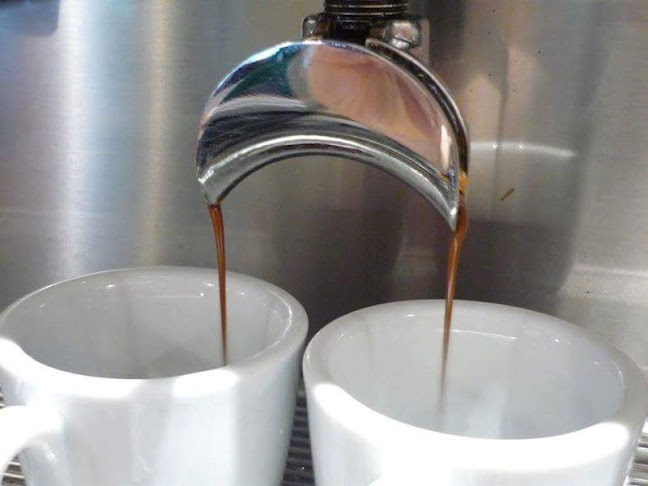 Άδωνις Cafe - Γαστρονομία και φιλοξενία