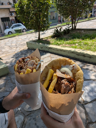 Opinii despre Grill House Vaklavas în Λιτόχωρο - Γαστρονομία και φιλοξενία