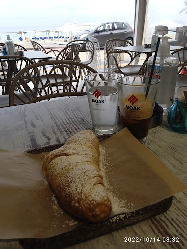 COFFEE WAVES - Γαστρονομία και φιλοξενία