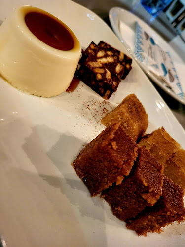 Comentarii opinii despre Μπαρμπουνάκι Γλυφάδα