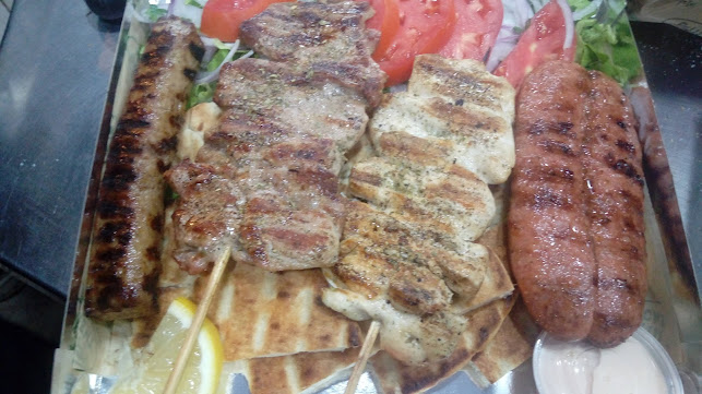 Opinii despre Grill Academy în Πειραιάς - Γαστρονομία και φιλοξενία