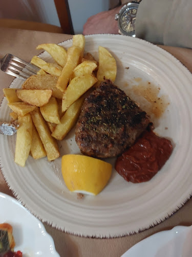 Comentarii opinii despre Ταβέρνα «Η Δάφνη»